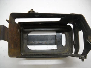 1970 Yamaha 125 Enduro Battery Box #1304 - Bild 1 von 3