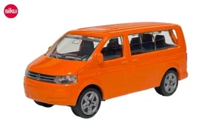 siku 1070, VW Multivan, Metall/Kunststoff, Öffenbare Heckklappe, Anhängerkupplu - Bild 1 von 1