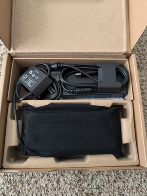 Dell Pro Thunderbolt 4 Smart Docking Station Dell SD25TB4 NEVER USED OR REMOVED - Image 1 of 4