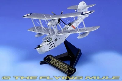 Oxford Diecast 1:72 Morsa RNFAA No.712 NAS Foto 1 de 4