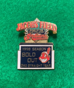 Vintage Cleveland Indians 1998 Season Sold Out Chief Wahoo Pin Jacobs Field RARE - Picture 1 of 3