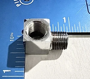 NOS S&S Cycle 90° Elbow Oil Fitting 0711-0234 Harley Davidson Sold Each - Picture 1 of 1