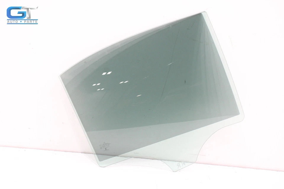 2015-21 MERCEDES C43 C63 C300 W205 REAR RIGHT PASSENGER DOOR WINDOW GLASS OEM - Image 1 of 4