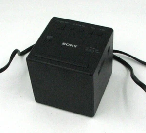 Sony ICF-C1T/BC3 Radio Sveglia AM/FM con Faccia Specchiata - Foto 1 di 4