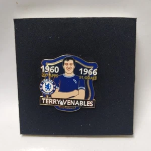 Chelsea Danbury Mint Pin Badge Terry Venables Midfielder 1960 Football Metal - Picture 1 of 5