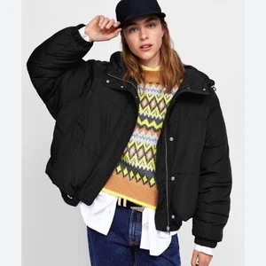 Zara Hooded Puffer Jacket in Black Size Medium - Picture 1 of 6