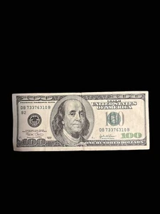 $100 bill (One Hundred Dollar Bill)- Series 2003 Circulated - Picture 1 of 2