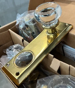 Emtek 8080GTUS7 Locksets Quincy Georgetown Knob 2 PC set UNLACQUERED BRASS New! - Picture 1 of 4