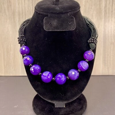 "Collar de ágata púrpura y negro mejorado de 20""" Foto 1 de 4