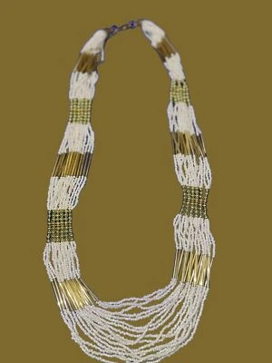 Collar Multi Hilo Cuentas Semilla Blanca Tono Dorado Ajustable Distintivo Babero Foto 1 de 3