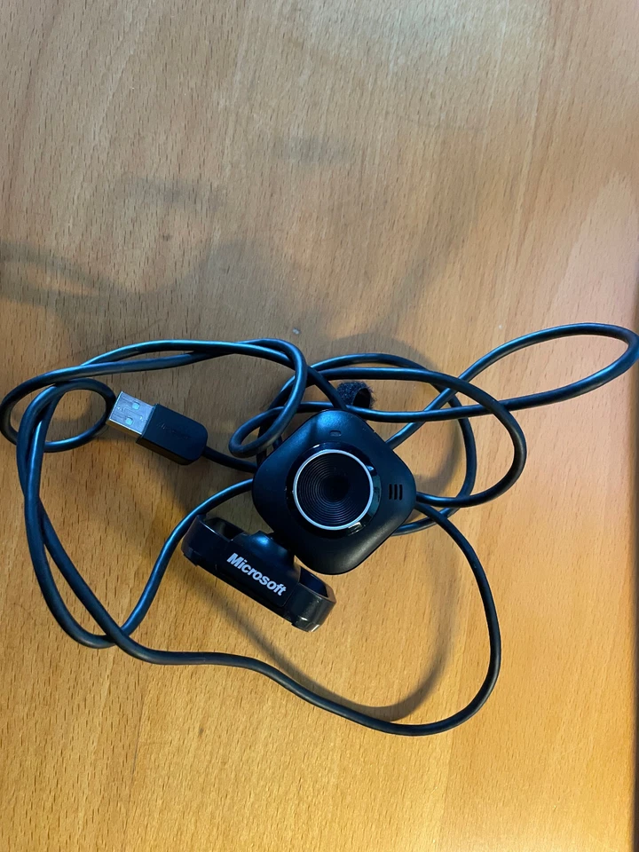 Microsoft LifeCam VX-2000 WebCam Skype-Kamera - Bild 1 von 1
