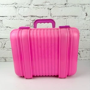 Vintage 90’er Koffer voll mit Barbie/Puppenkleidung - Bild 1 von 6