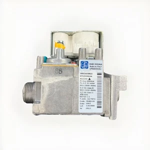 GREENSTAR COMPACT 28CDI 32CDI 36CDI 533 535 25Si 30Si 27Ri VALVOLA GAS 8716117868 - Foto 1 di 2