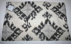 WILLIAMS SONOMA TIANA MEDALLION IKAT JACQUARD LUMBAR PILLOW COVER, BLACK - Picture 1 of 2