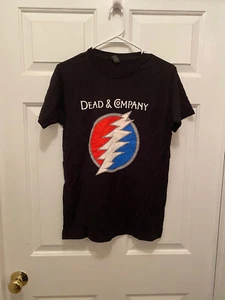 Neu Dead & Company Herren 2015 Konzert Musik Tour schwarz rot T-Shirt Größe: Small - Bild 1 von 2