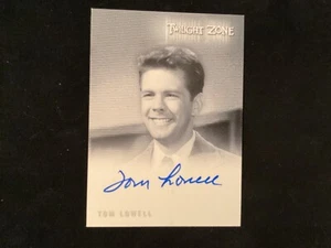 CARTOLINA AUTOGRAFATA TWILIGHT ZONE A-127 TOM LOWELL - Foto 1 di 2