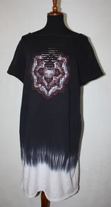 Neu mit Etikett Torrid Gr. 0 schwarz Dip Dye Mandala Grafik Kurzarm T-Shirt Kleid - Bild 1 von 6