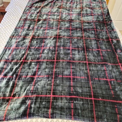 Montauk Classic 50"x70" Luxury Velvet Blanket Green, Red, Black Plaid - Image 1 of 4