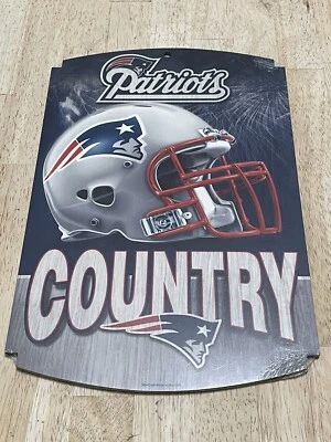 新英格兰爱国者队乡村木质标志 NFL Wincraft 全新 Tom Brady 足球 — 第 1/3 张图片