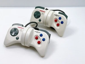 Controller Namco NeGcon ricondizionato Bianco NPC-101 Set di 2 Ottime Condizioni - Foto 1 di 24
