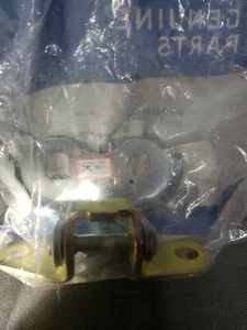 GM OEM-Door Hinge-Lower Left 13505399 - Bild 1 von 2
