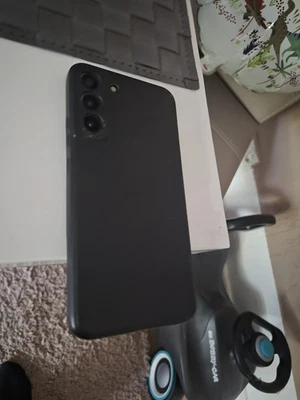 Samsung Galaxy S22+ 5G - 128GB - Phantom Black (Dual SIM) (Ohne Simlock) - Bild 1 von 4