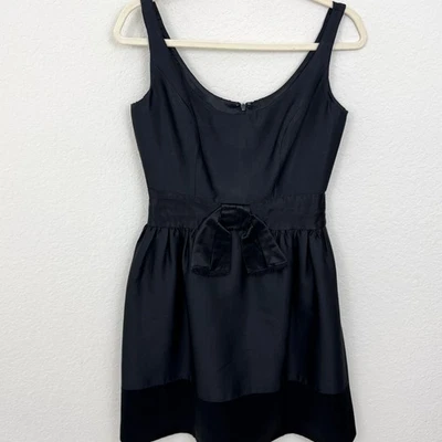 Mini Vestido de Fiesta Milly Of New York para Mujer Talla 2 Lazo Mezcla de Seda Negro Satinado Foto 1 de 4