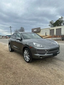 2014 Porsche Cayenne - Picture 1 of 16