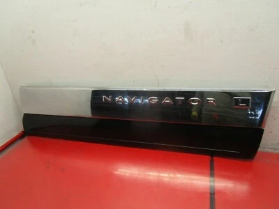 07-14 LINCOLN NAVEGATOR L PUERTA DELANTERA IZQUIERDA LADO CONDUCTOR MOLDURA INFERIOR OEM Foto 1 de 4
