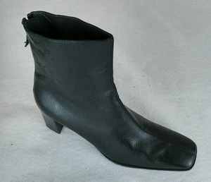 Stuart Weitzman Soft Leather Back Zipper Black Booties size 5 Sale - Picture 1 of 5