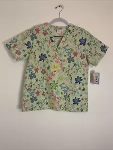 Stars Multi-Color Floral V-Neck Scrub Top Medical Uniform Small - Picture 1 of 9