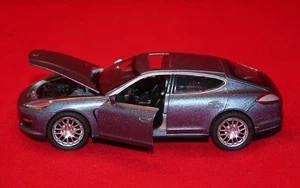 ***Porsche Panamera GTS*** M 1:40***Top Mark**neu + ovp. Grau - Picture 1 of 4