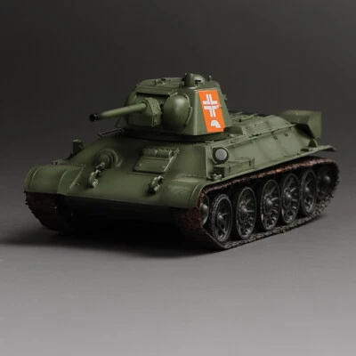 EASY MODEL 1/72 T-34/76 Model 1943 German Army 36268 Military Tanks Vehicle Gift - Image 1 of 4