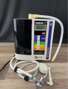 Kangen LeveLuk SD501 Water Ionizer Machine Alkaline Beauty Neutral Acidic Water - Picture 1 of 6