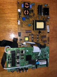 PANASONIC TX-32C300B,MAIN BOARD 17MB97, 23271177, PSU17IPS71, IR - Picture 1 of 1