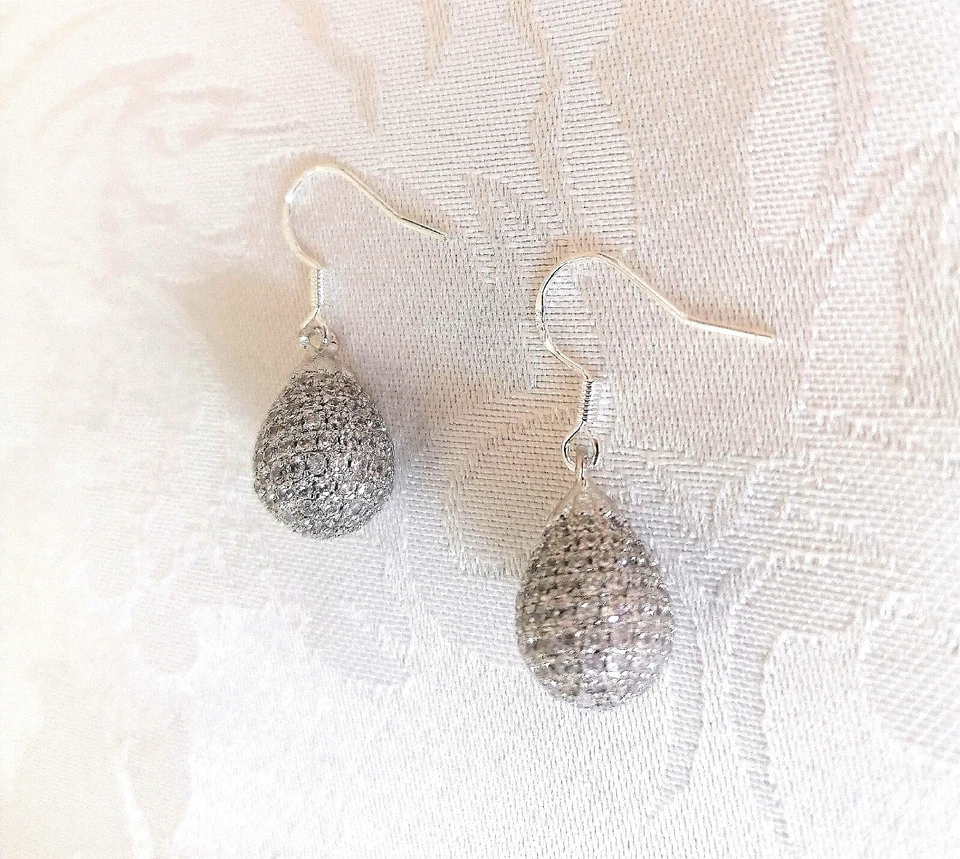 Orecchini argento 925, Goccia Con Pavé Di cristalli  - Immagine 1 di 1