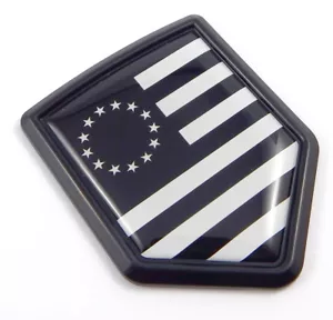 USA Black Betsy Ross American Flag black Shield emblem Car bike Decal crest - Imagen 1 de 4