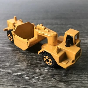 Vintage Tomica 1979 Komatsu Motor Scraper No.32 WS-16 Orange 1:165 Japan Made - Picture 1 of 12