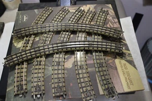 Lot of 6 Hornby Dublo 3713 3-Rail Curved Terminal Power Rail Small Tabs - Picture 1 of 5