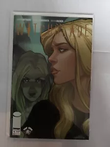 WITCHBLADE # 1 GOLD FOIL RETAILER EXCLUSIVE VARIANT FIRST PRINT IMAGE COMICS - Picture 1 of 1