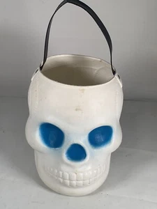 Seltener AJ Renzi weißer Totenkopf mit blauen Augen Halloween Süßigkeiten Eimer Eimer, Blasform - Bild 1 von 14