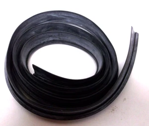 NOS Jaguar Outside Window Wipe Replacement Rubber Wiper #BD-21073-4 34" - Picture 1 of 3