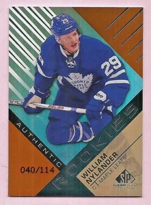 William Nylander Maple Leafs 2016-17 SP gioco usato hockey arancione rookie 040/114 - Foto 1 di 1