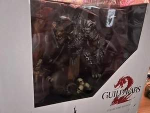 Guild Wars 2 Collectors Edition - Figure - Picture 1 of 7