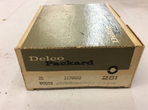 NOS Box of 25 Spark Plug Boots for 1953-56 Buick V8. Part #1170662 - Bild 1 von 3