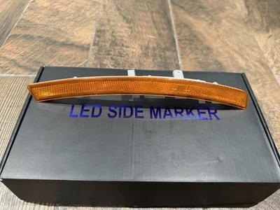 2014-2019 C7 Corvette Driver Side Left Hand Front Marker Light 22771197 OEM - Image 1 of 4