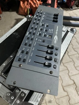 Showtec LED Operator Controller Lichtpult DMX - Bild 1 von 4