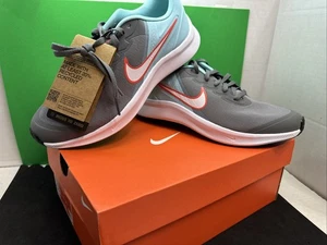 Nike Star Runner 3. 7Y. BRANDNEU IM KARTON. Rauchgrau/Weiß Magic Ember. - Bild 1 von 20