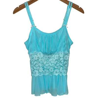 Cabernet Y2K 婴儿蓝色透明网眼蕾丝娃娃内衣背心,尺寸 M — 第 1/4 张图片