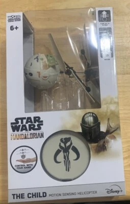 World Tech Toy Star Wars Mandalorian The Child Baby Yoda Motion Sense Helicopter - Image 1 of 2